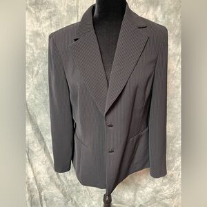 Women's Dressbarn Pinstriped Black/Silver Blazer Jacket- shoulder padded